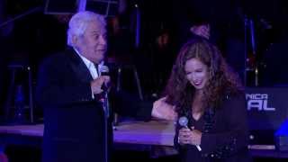 Chico Novarro y Sandra Mihanovich quotAlgo contigoquot  Vendimia 2014 HD [upl. by Norel]