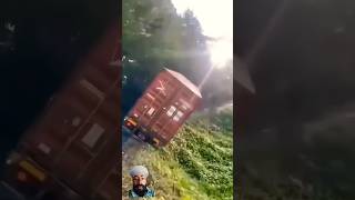 truckdriverlife 😭 viral shorts dangerousroad dangerousdriver [upl. by Messere212]