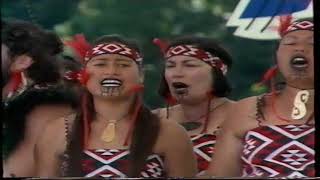 Ngati Porou Rangatahi Performance at Ngaruawahia 2000 [upl. by Animrelliug]