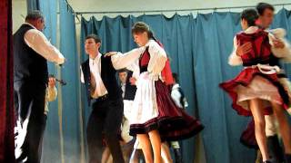 Danse folklorique hongroise [upl. by Anij]