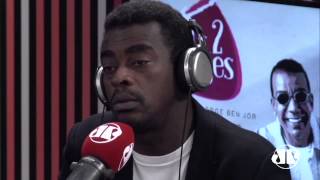 Seu Jorge conta que sua filha foi confundida por lixo em caso de racismo  Pânico  JP [upl. by Ladonna]