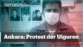 Uiguren protestieren für die Rechte ihrer Familienmitglieder in China [upl. by Yssor]