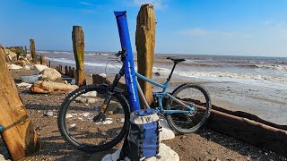 A day spent cycling and fishing on Spurn point [upl. by Lombardy]