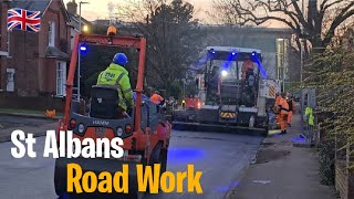 UK Road Resurfacing 🛣🚦  How are the UK roads maintained 🇬🇧 [upl. by Olcott274]