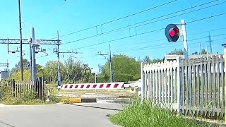 2 passaggi a livello Broni PV Via Mameli  Via dei Mille passaggioalivello levelcrossing 踏み切り [upl. by Gunner538]