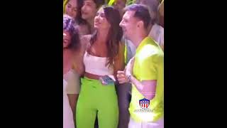 Messi y Antonella cantando olvídala [upl. by Anol]