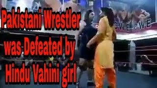 Pakistani Wrestler was defeated by Sandhya Phadke [upl. by Berl362]