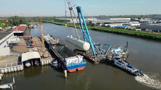 Nieuwenhuijsen Scheepsbouw plaatst nieuwe tanks voor Chemgas [upl. by Arlene10]