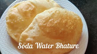 सोडा वाटर से झटपट फूलेफूले भटूरे बनाये। Bhatura with Soda Water  Khananaama by Sandhya Jaiswal [upl. by Udela375]