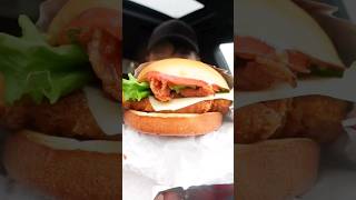 the best chicken sammich Wendys Spicy Asiago [upl. by Aeiram]