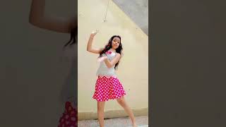 Chittiyan kalaiyan song😍💃 song dance viralvideo trending viralshorts [upl. by Carolynn]