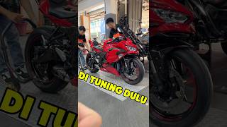 ZX25R rasa H2R 🔥😝 zx25r trending youtubeshorts motovlog shortsvideo shorts viralshort fyp [upl. by Ham417]