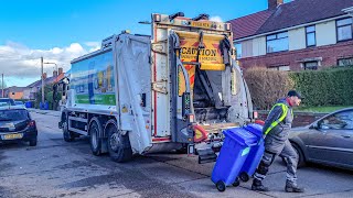 Veolia Dennis Elite 6 Bin lorry on Paper amp Cardboard NCA [upl. by Esiuqram]