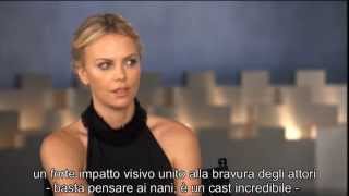 Biancaneve e il Cacciatore  Intervista a Charlize Theron sottotitoli in italiano [upl. by Nnayram]