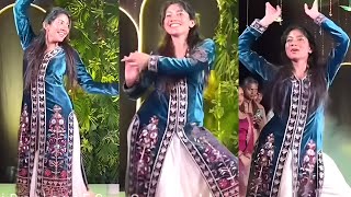 Sai Pallavi Dancing At Sister Pooja Kannan And Vineeth Wedding  Amaran  Ramayana  Premam [upl. by Tudela]