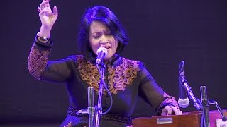 Maikada  Ghazal  Madhushree  Live  New [upl. by Aneekas]