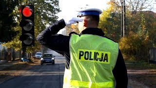 Wiesz jak się zachować gdy policjant kieruje ruchem – Policja świętokrzyska [upl. by Farrah]