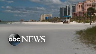 Popular tourist area in Clearwater Beach Florida is nearly empty [upl. by Suivat911]