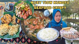 KUEY TEOW KUNGFU SEAFOOD CRISPY  KUEHTIOW YANG RANGUP SEDAP DAN MUDAH DISEDIAKAN [upl. by Derian]