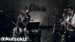 Halil Sezai  Paramparça JoyTurk Akustik [upl. by Anyaj4]