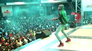 Eddie Wizzy Massive Dance Perfomance at Freedomcity Best Of Eddy Kenzo Show 2016 [upl. by Grinnell]