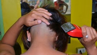 Girl´s undershaved bobcut FULL VIDEO [upl. by Roper]