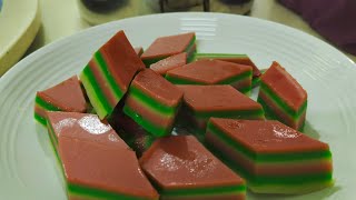 Kek Lapis Beras  Sedap dimakan masa agik panas [upl. by Tarr]