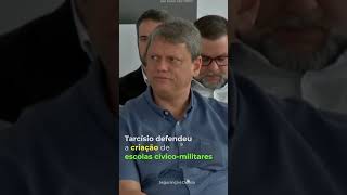 TARCÍSIO DEFENDEU ESCOLAS MILITARES EM EVENTO DA DIREITA [upl. by Aicyle795]