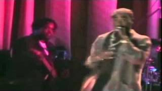 2Pac  Dear Mama Live  Legendado [upl. by Sarnoff585]