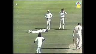 A big moment late on day 2 Aravinda De Silva drops a simple chance off Moody 2nd Test Hobart 1989 [upl. by Idnir619]