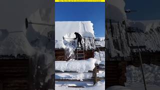 How snow is removed from the roof of a house in an icy area।😱shortvideo amazingfacts [upl. by Natsuj]