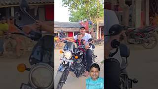 Papa aur beta chale bike se ghumne funny bhojpuri comedy dance emotional shorts [upl. by Elvin]