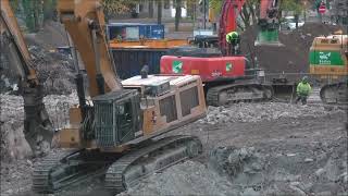 Excavator CAT 385 B pit stop [upl. by Anas751]