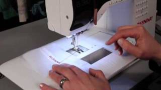 BERNINA 3er Serie Tutorial Alphabetstiche und Arbeitsspeicher [upl. by Apollo]