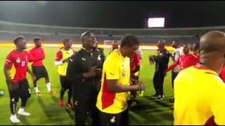 Léquipe National Du Ghana Chante en Zouglou Wôyô amp Youssoumba [upl. by Buskirk]