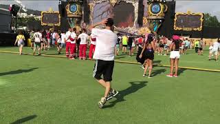 BAILANDO SHUFFLE EN TOMORROWLAND 2018 [upl. by Alrzc]