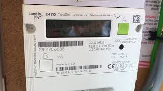 Reading a Landis Gyr E470 Type 5394 Smart meter Electric Day and Night Economy 7 Readings SMETS2 [upl. by Northrup]