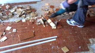 How to Remove Engineered Hardwood Flooring from concrete [upl. by Philpot]