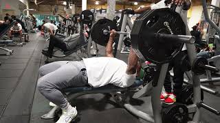 Big Bench Session 405 Lbs 🦍 [upl. by Layton]