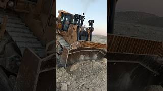 Bulldozercaterpillarbulldozer caterpillard9t heavyequipment heavyequipment [upl. by Blondy]