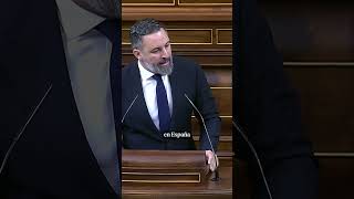 Abascal culpa a Sánchez de la quotinvasión migratoriaquot y le acusa de quotcolaborar con los islamistasquot [upl. by Lenhart507]