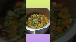 breastfeeding mothers breakfast using quinoa youtubeshorts quinoarecipes explorepage viralshort [upl. by Rolyt]