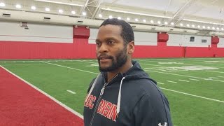 Watch now Badgers WR coach Alvis Whitted breaks down Skyler Bell Keontez Lewis and Dean Engram [upl. by Elene]