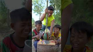 Outdoorfood Watermelon SIMPLE but Useful in Forest survival camping bushcraft outdoor [upl. by Enilraep662]