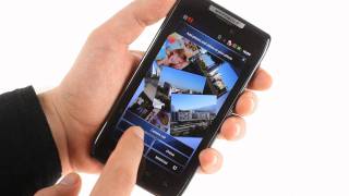 Motorola RAZR XT910 user interface video demo [upl. by Ailyn891]