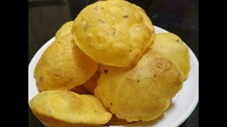 Aloo Kasuri Methi Puri Recipe  नये तरीके से बनाये आलू मेथी पुरी [upl. by Yelsha111]