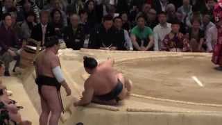 日馬富士 vs 稀勢の里 2015大相撲三月場所13日目 Harumafuji vs Kisenosato SUMO [upl. by Einafats175]