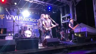 Everclear Performs Nirvana Cover of Mollys Lips Live in Marietta Ohio 2022 [upl. by Oby]