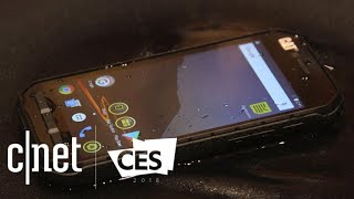 The Cat S41 phone can power other devices [upl. by Ortensia]