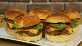 Recette des burgers maison partie 1  les pains à burger ou buns [upl. by Aenitsirhc55]